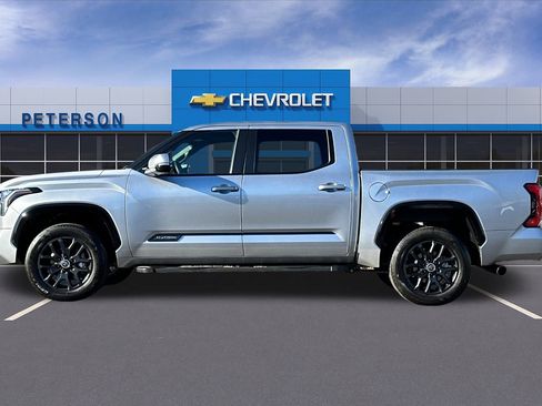 Used 2024 Toyota Tundra Platinum image 7