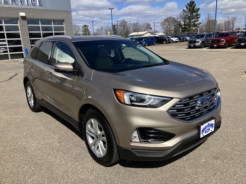 Used 2020 Ford Edge SEL w/ Convenience Package AWD/4WD image 4