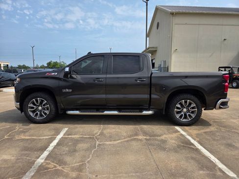 Used 2021 Chevrolet Silverado 1500 LT w/ Texas Edition Plus AWD/4WD image 8