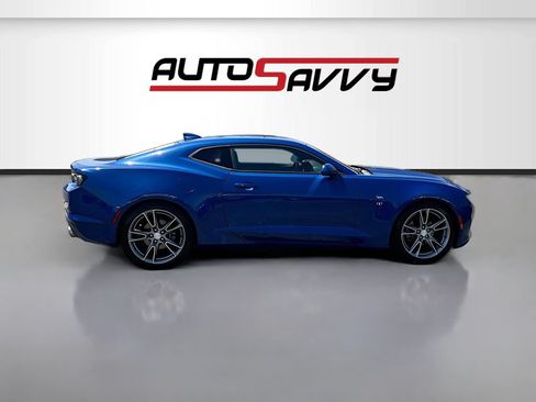 Used 2019 Chevrolet Camaro LT w/ RS Package RWD image 8