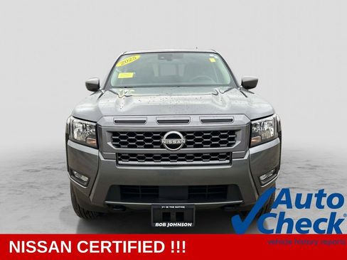 Certified 2025 Nissan Frontier SV w/ SV Convenience Package AWD/4WD image 2