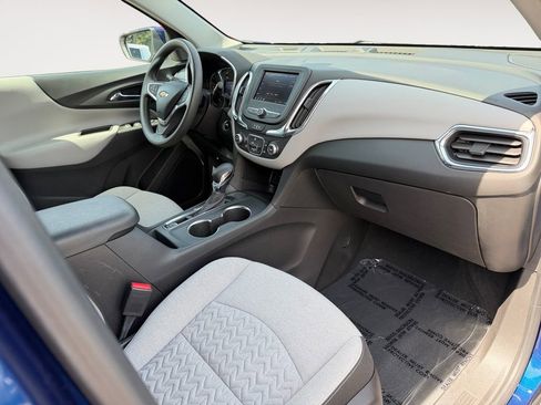 Used 2022 Chevrolet Equinox LT FWD image 26