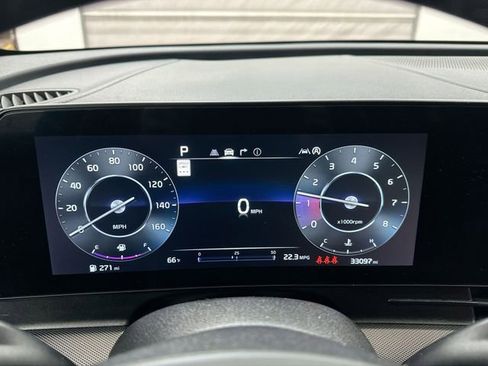 Certified 2023 Kia Sportage SX AWD/4WD image 11
