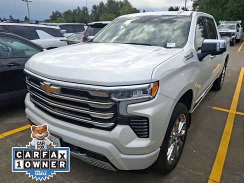 Used 2023 Chevrolet Silverado 1500 High Country w/ High Country Premium Package AWD/4WD image 1