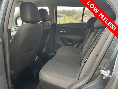 Used 2021 Chevrolet Trax LS w/ Tint and Cruise Package image 13