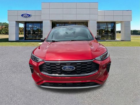 Certified 2023 Ford Escape ST-Line w/ Tech Pack #1 FWD image 5