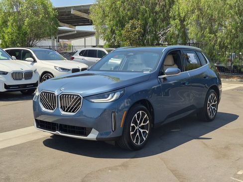 Certified 2026 BMW X3 xDrive30i w/ Convenience Package AWD/4WD image 2