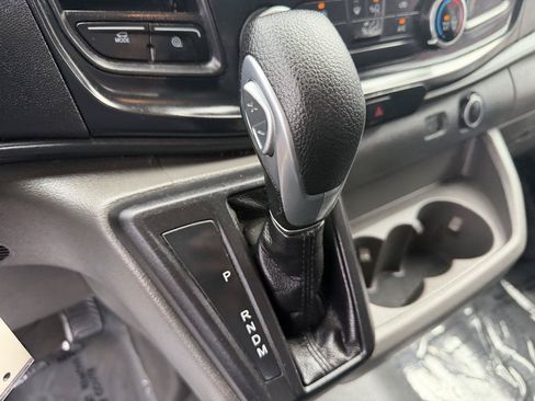 Used 2020 Ford Transit 250 Medium Roof RWD image 24