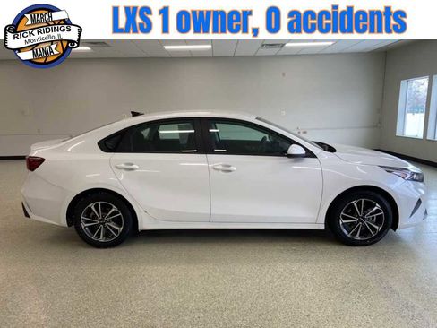 Used 2024 Kia Forte LXS image 1