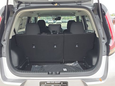 New 2025 Kia Soul LX image 12