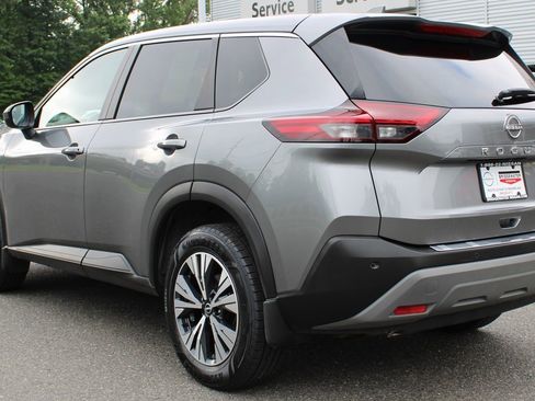 Certified 2023 Nissan Rogue SV image 8