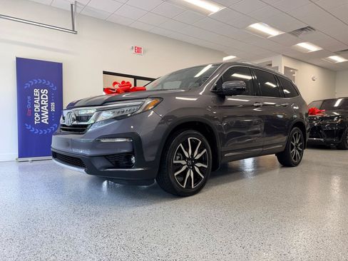 Used 2019 Honda Pilot Touring image 14