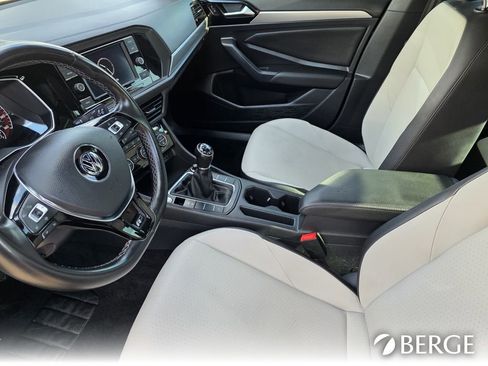 Used 2021 Volkswagen Jetta R-Line image 13