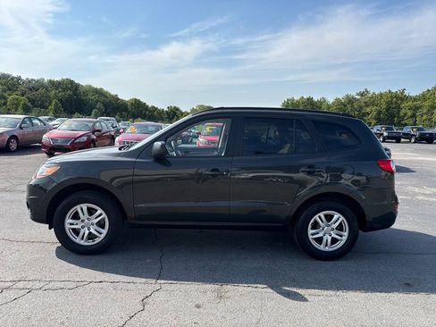 Used 2010 Hyundai Santa Fe GLS FWD image 1