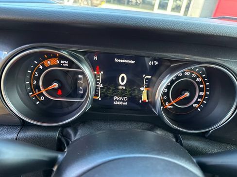 Used 2020 Jeep Wrangler Unlimited Sport AWD/4WD image 19