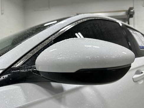 Used 2023 Honda Accord EX-L image 12