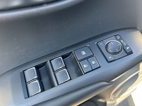 Used 2019 Lexus NX 300h AWD image 23