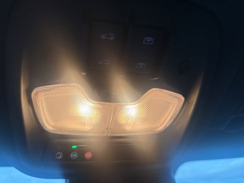 Used 2022 Chevrolet TrailBlazer ACTIV w/ Sun and Liftgate Package image 19