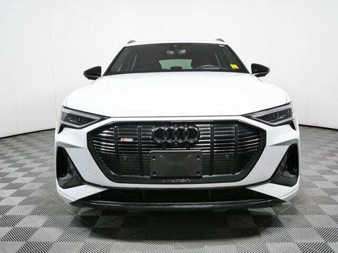 Used 2023 Audi e-tron Chronos w/ Chronos Package AWD/4WD image 38