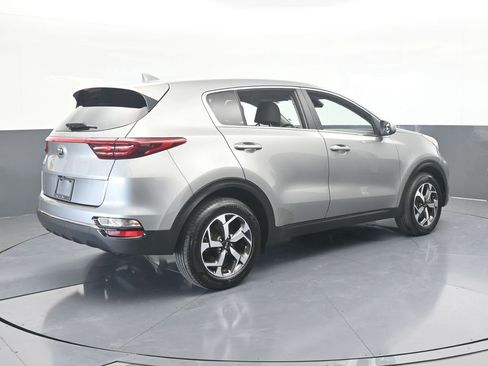 Used 2020 Kia Sportage LX image 6