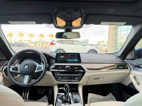 Used 2020 BMW 540i w/ M Sport Package image 20