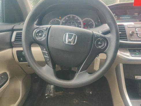 Used 2015 Honda Accord LX image 12