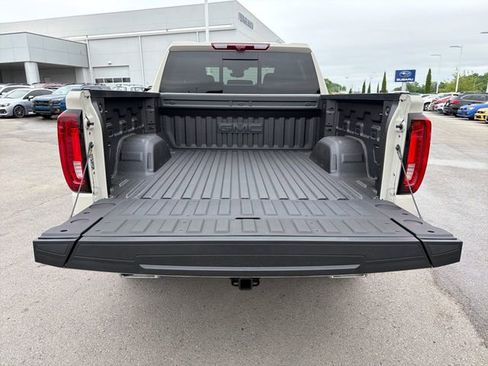 New 2026 GMC Sierra 1500 AT4 AWD/4WD image 25