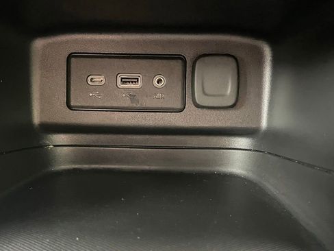 Certified 2023 Chevrolet Equinox LT AWD/4WD image 34