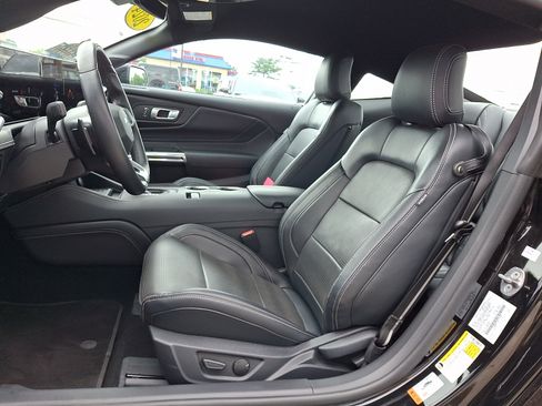 Used 2024 Ford Mustang GT Premium RWD image 13