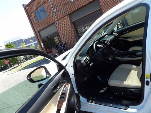 Used 2014 Lexus IS 250 AWD w/ Luxury Package w/Brown Wood image 11