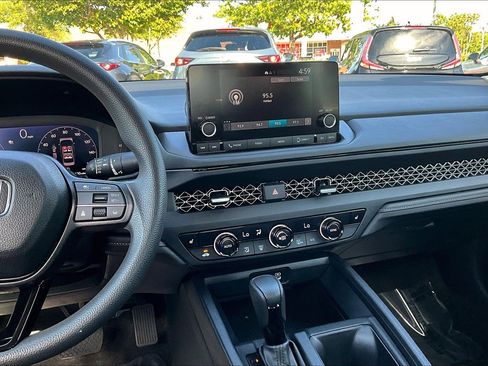 Used 2024 Honda Accord EX image 6