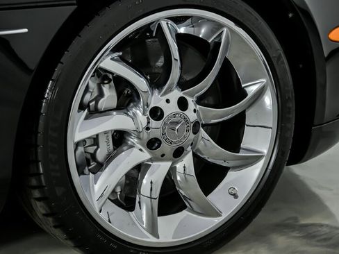 Used 2005 Mercedes-Benz SLR image 17