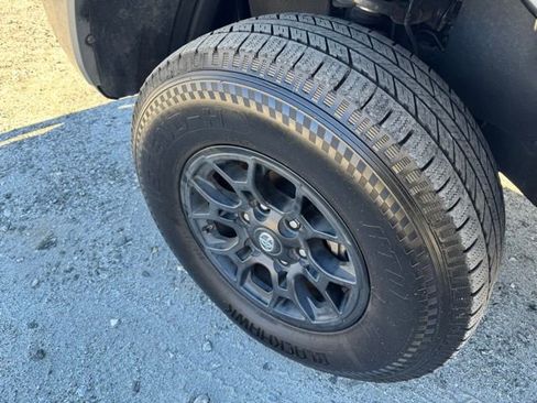 Used 2019 Toyota Tacoma SR5 image 45