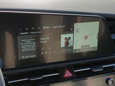 New 2026 Kia Niro EX FWD image 13