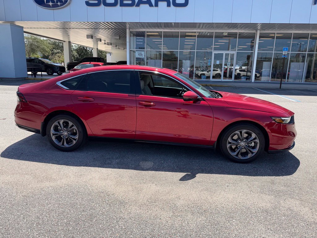 Used 2024 Honda Accord EX-L image 2