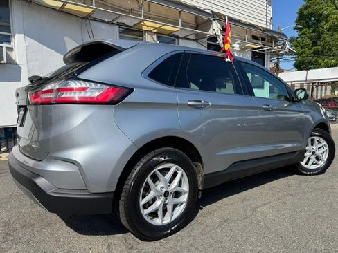 Used 2024 Ford Edge SEL AWD/4WD image 4