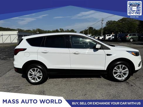 Used 2019 Ford Escape SE AWD/4WD image 5