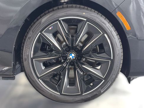 New 2026 BMW i7 eDrive50 w/ M Sport Package RWD image 13
