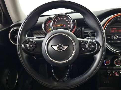 Used 2015 MINI Cooper S image 16