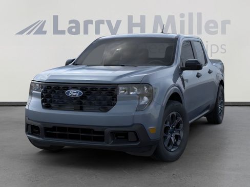 New 2025 Ford Maverick XLT w/ XLT Luxury Package AWD/4WD image 2