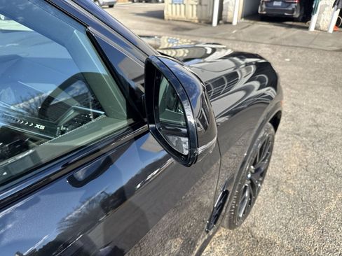 New 2026 BMW X5 xDrive40i w/ M Sport Package image 36