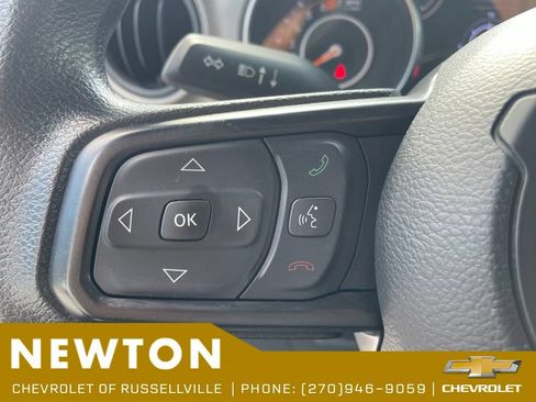 Used 2022 Jeep Wrangler Unlimited Sport AWD/4WD image 14