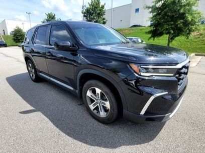 Used 2025 Honda Pilot EX-L