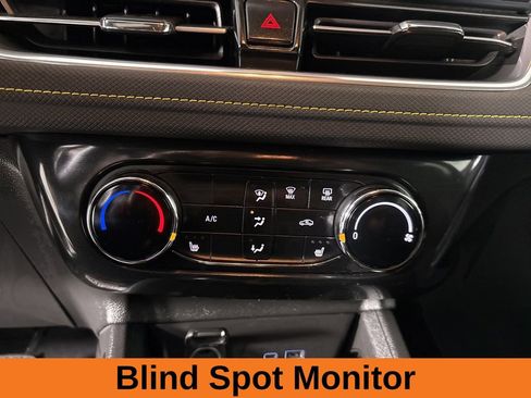 Used 2024 Chevrolet TrailBlazer ACTIV w/ Driver Confidence Package image 15