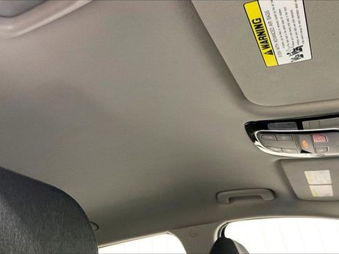 Used 2023 Hyundai Santa Fe SEL image 22