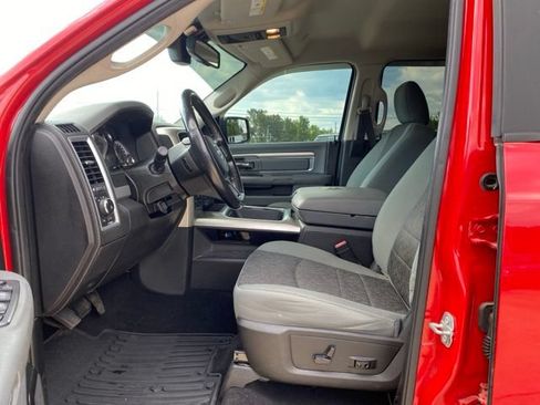 Used 2019 RAM 1500 Big Horn AWD/4WD image 15