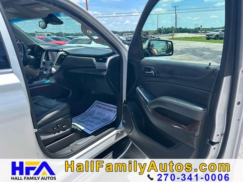 Used 2019 GMC Yukon SLT w/ Premium Edition RWD image 21