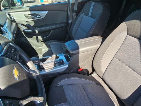 Used 2024 Chevrolet Blazer LT w/ Convenience Package FWD image 10