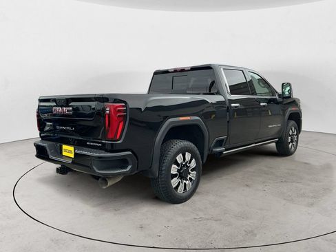 Certified 2024 GMC Sierra 2500 Denali w/ Denali Reserve Package AWD/4WD image 5