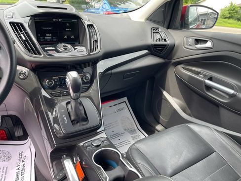 Used 2014 Ford Escape Titanium AWD/4WD image 19
